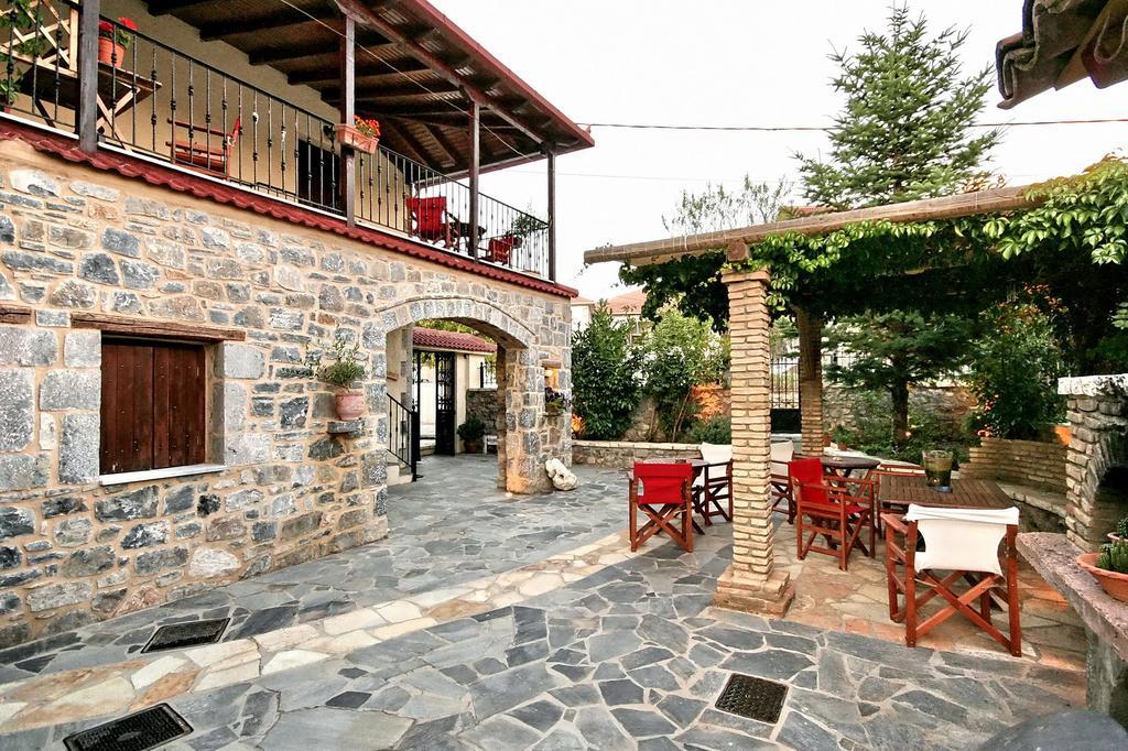 Archontiko Nikolopoulou Hotel Vitina Ngoại thất bức ảnh